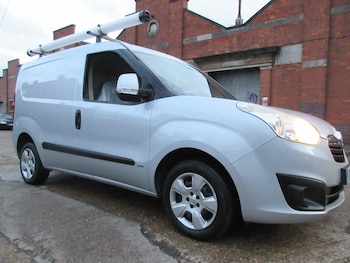 Used Vauxhall Combo 2015 for sale - 76428544: Photo