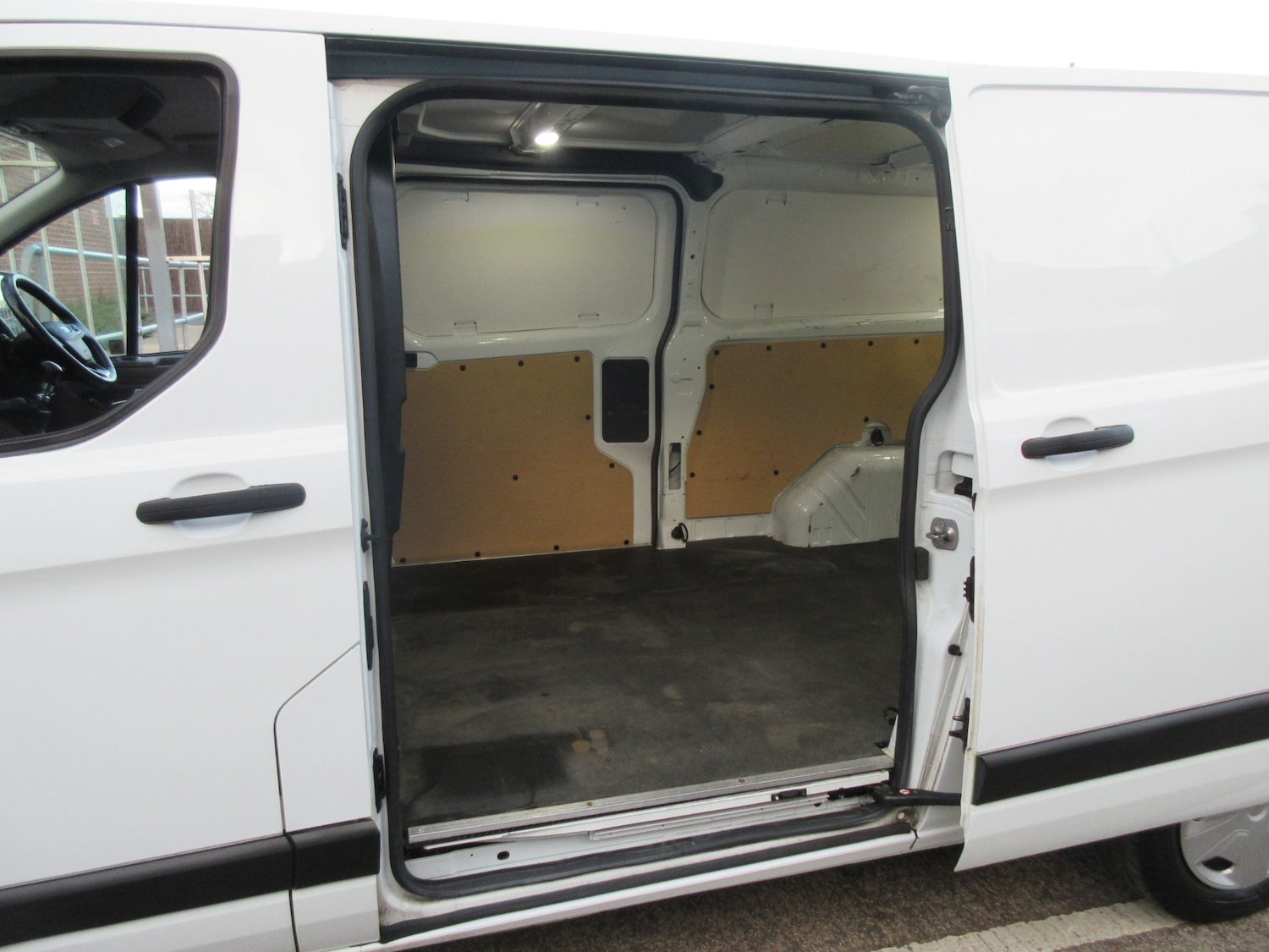 Used Ford Transit Custom 2020 for sale - 77233985: Photo 6