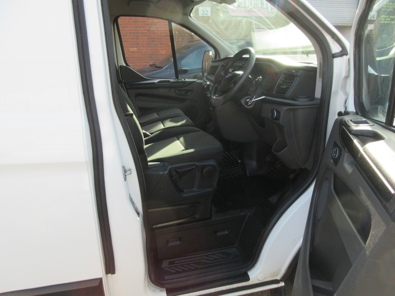 Used Ford Transit Custom 2019 for sale - 76008483: Photo 8