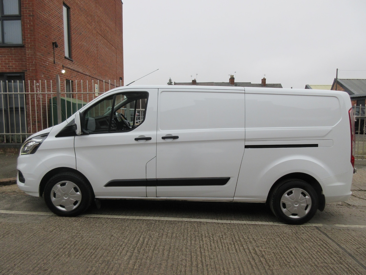 Used Ford Transit Custom 2020 for sale - 77778098: Photo 3