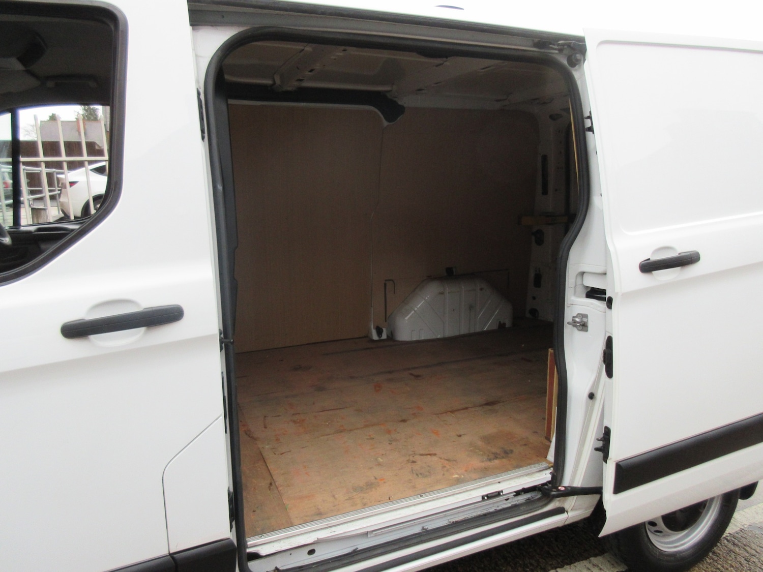 Used Ford Transit Custom 2019 for sale - 77381197: Photo 6