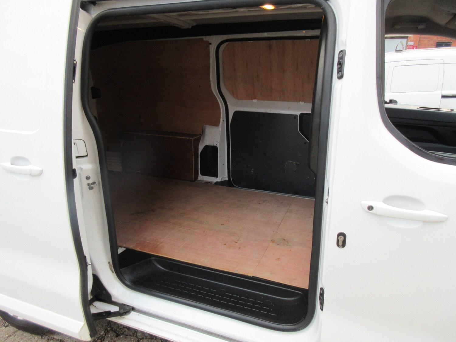 Used Vauxhall Vivaro 2020 for sale - 76391900: Photo 7