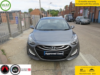 Used Hyundai i30 2013 for sale - 79449336: Photo