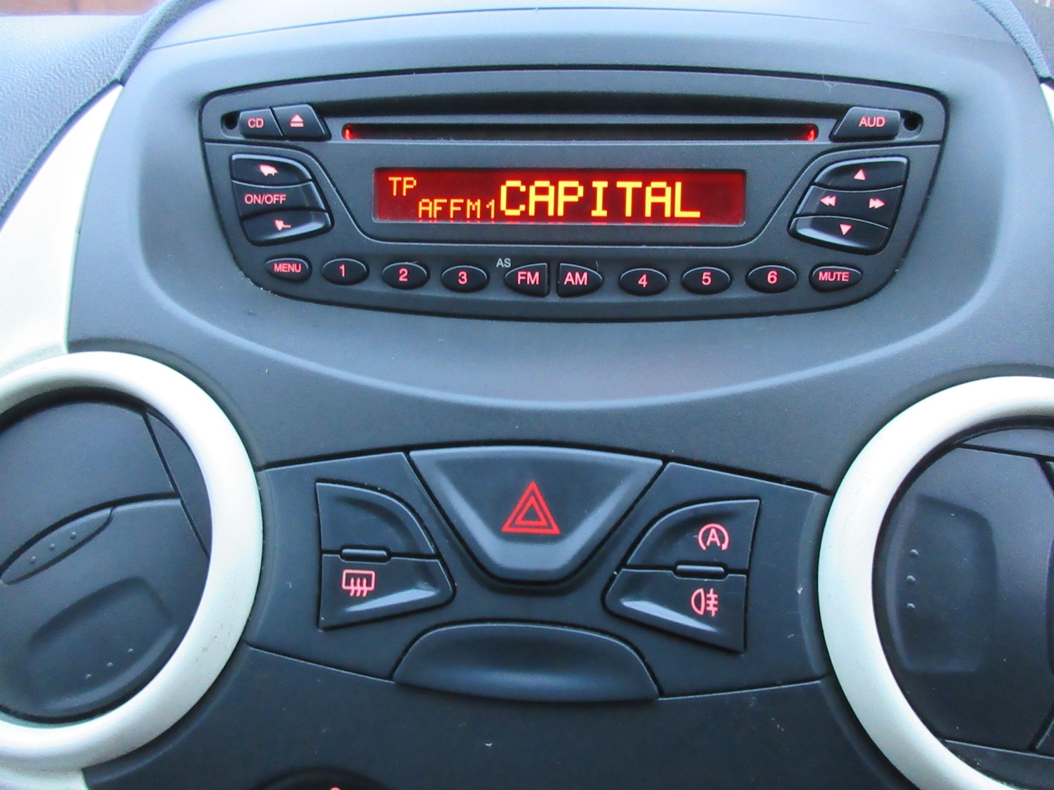 Used Ford Ka 2013 for sale - 76881641: Photo 12