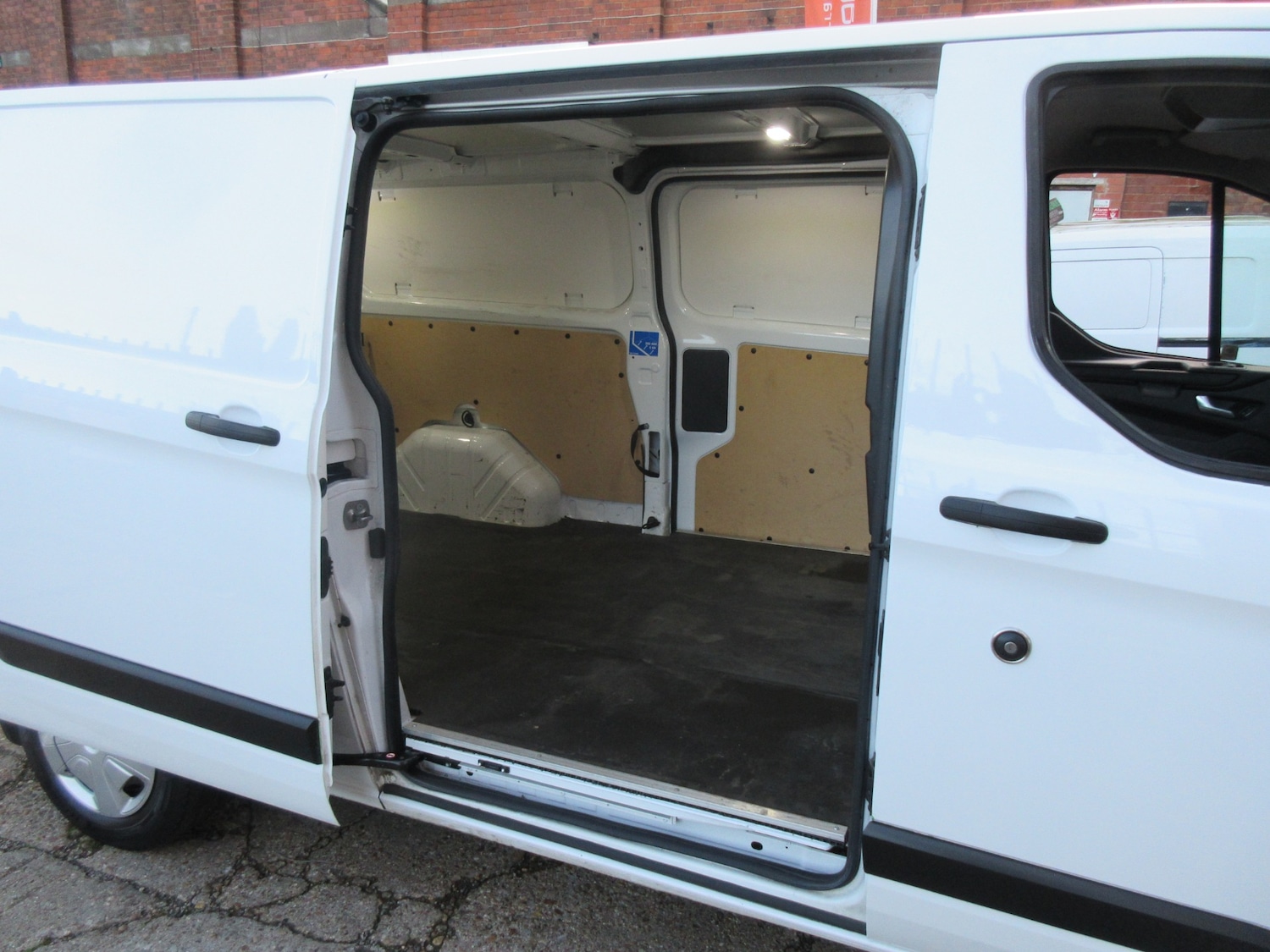 Used Ford Transit Custom 2020 for sale - 76709709: Photo 7