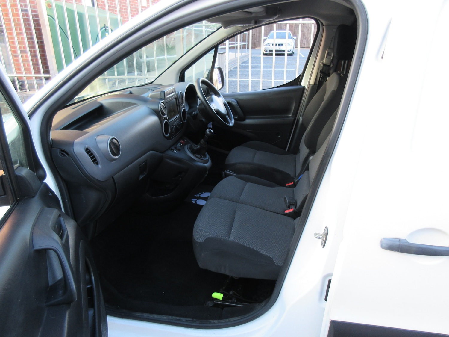 Used Peugeot Partner 2017 for sale - 76064294: Photo 7