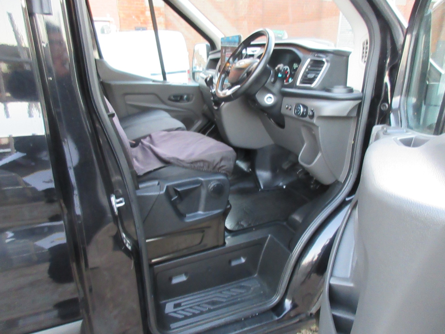 Used Ford Transit 2023 for sale - 76588398: Photo 10