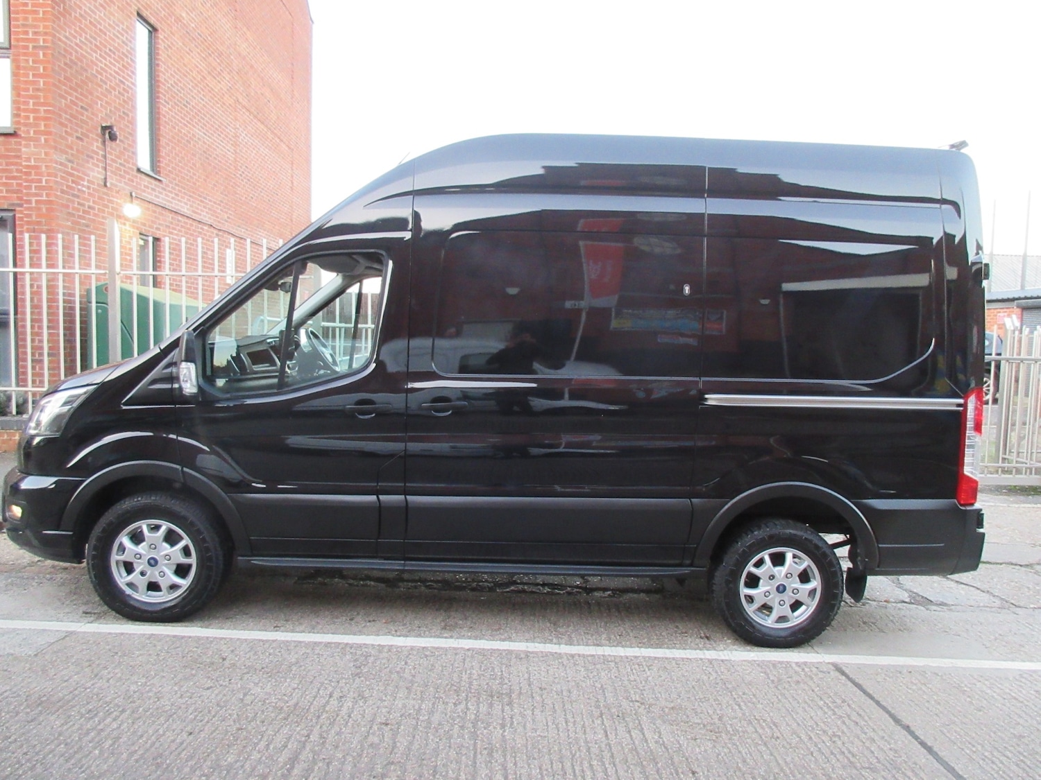 Used Ford Transit 2023 for sale - 76588398: Photo 3