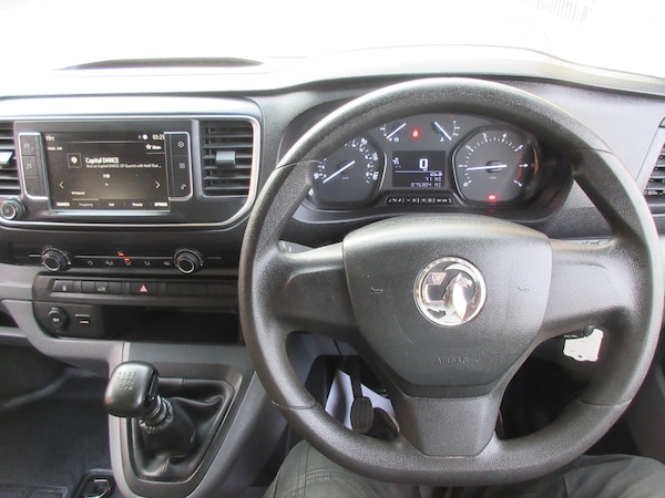 Used Vauxhall Vivaro 2021 for sale - 76143285: Photo 10