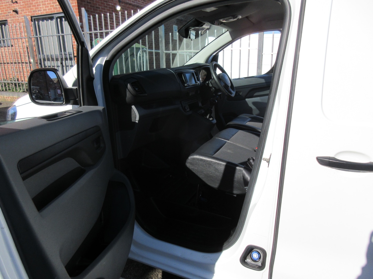 Used Peugeot Expert 2021 for sale - 77917564: Photo 8