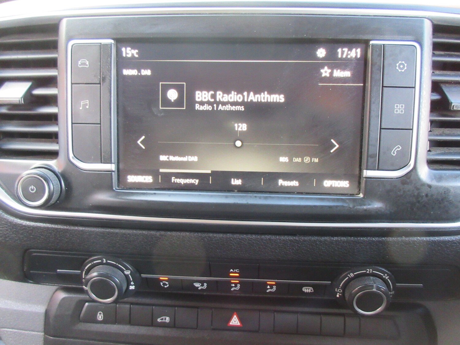 Used Vauxhall Vivaro 2020 for sale - 76143292: Photo 11