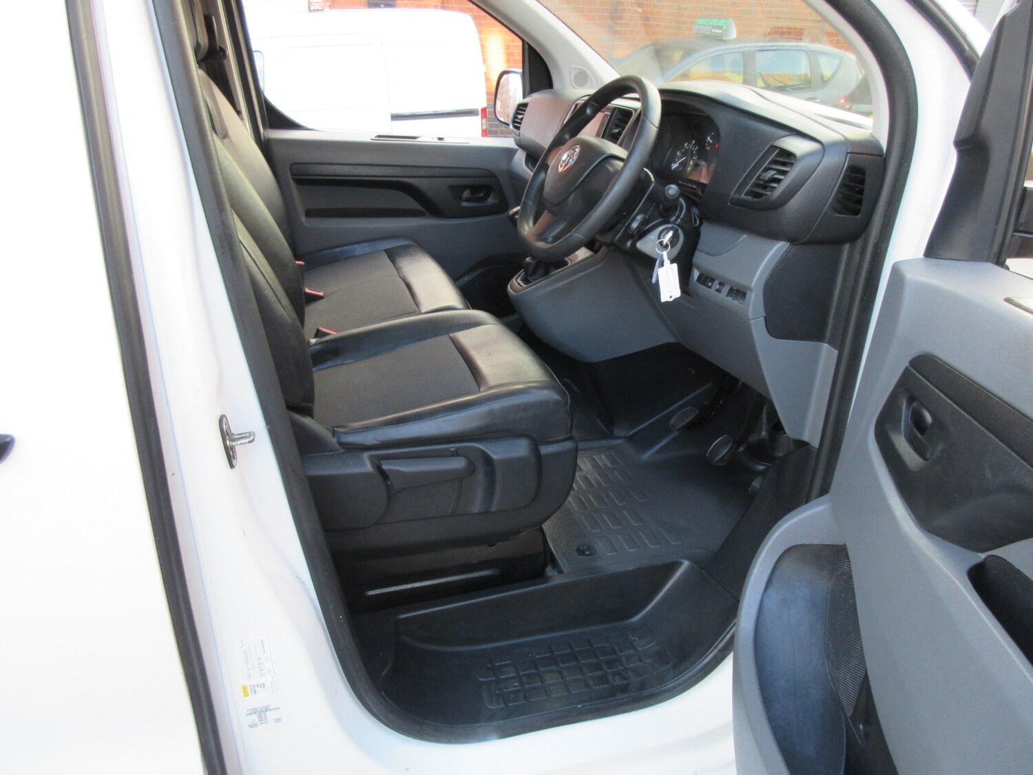 Used Vauxhall Vivaro 2020 for sale - 76143292: Photo 9