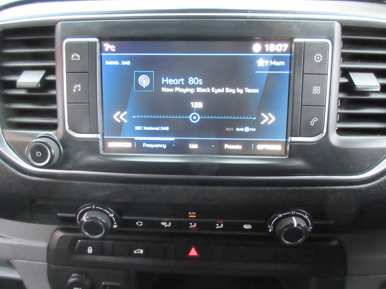 Used Peugeot Expert 2019 for sale - 77545434: Photo 11