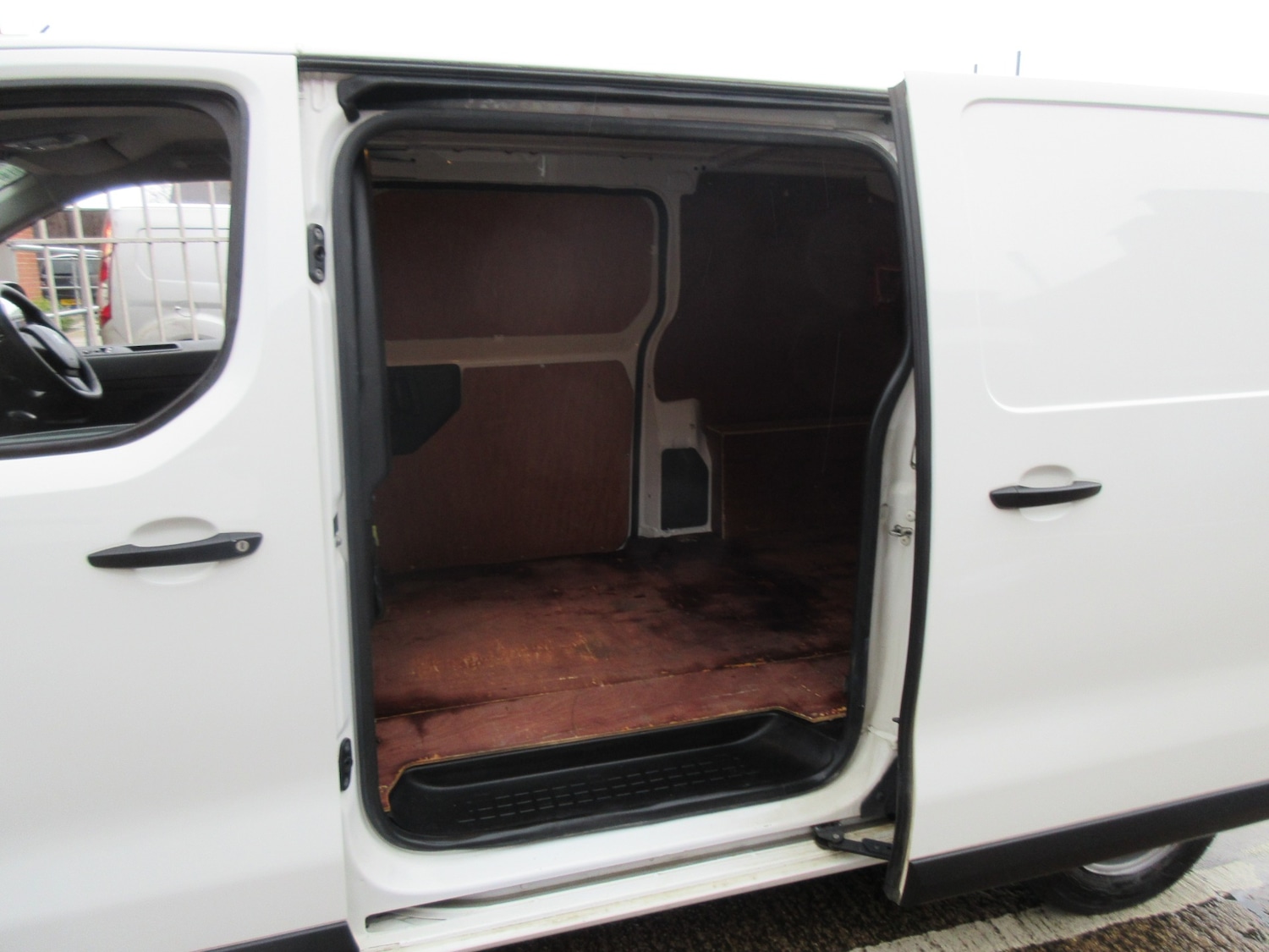 Used Peugeot Expert 2019 for sale - 77545434: Photo 6