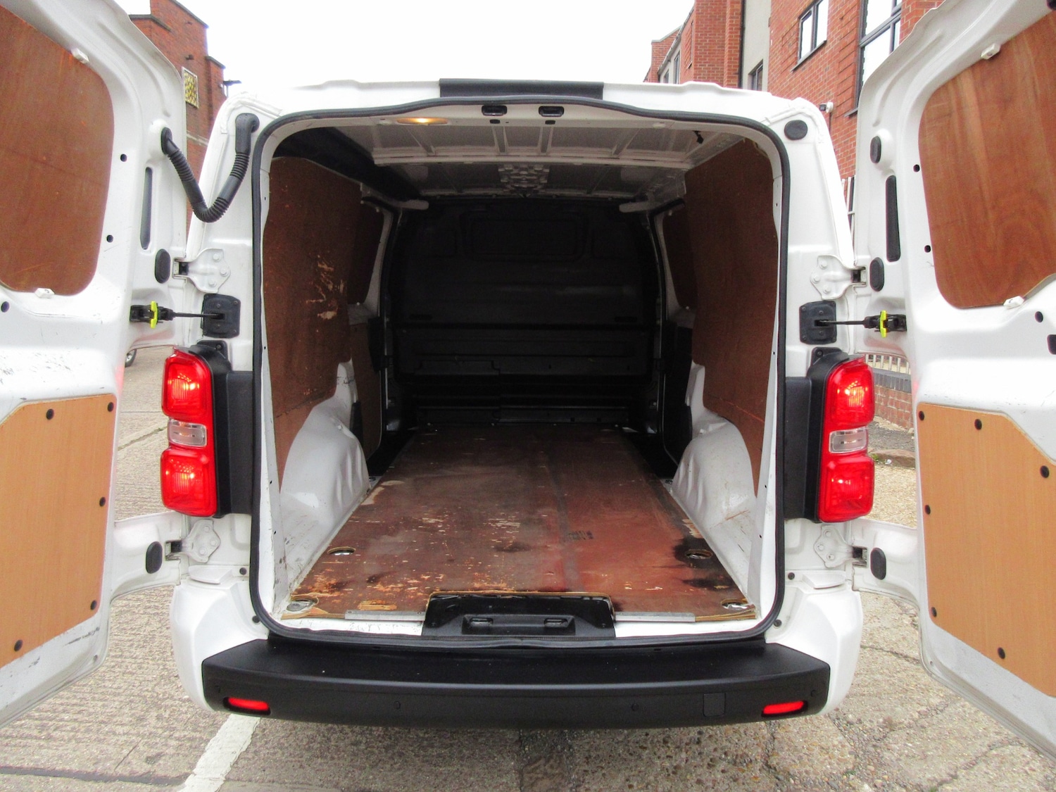 Used Vauxhall Vivaro 2020 for sale - 76222475: Photo 5
