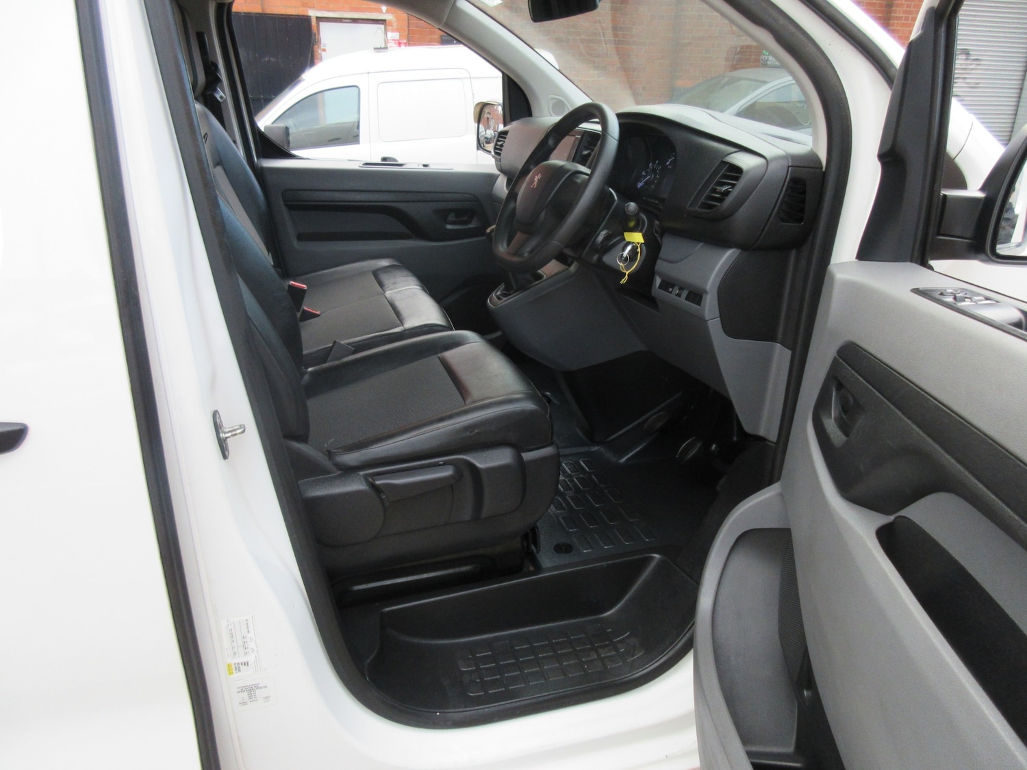 Used Peugeot Expert 2020 for sale - 76694722: Photo 9