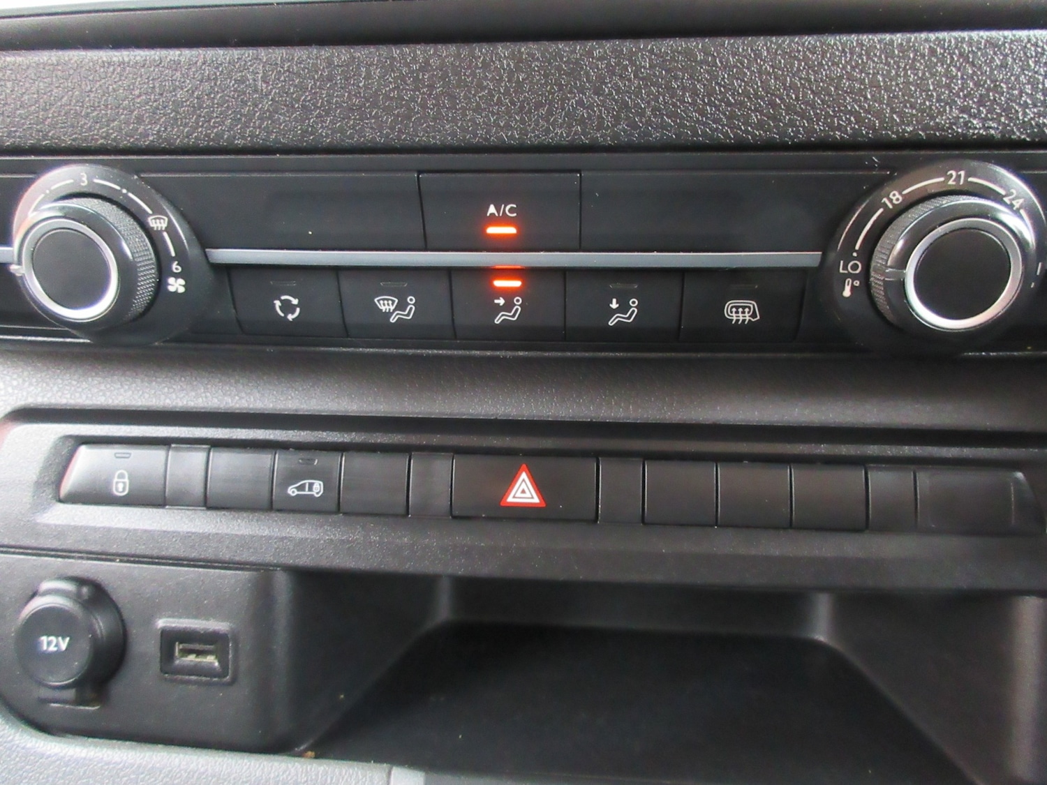 Used Peugeot Expert 2019 for sale - 76264465: Photo 13