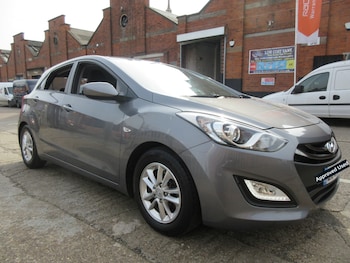 Used Hyundai i30 2014 for sale - 77968074: Photo