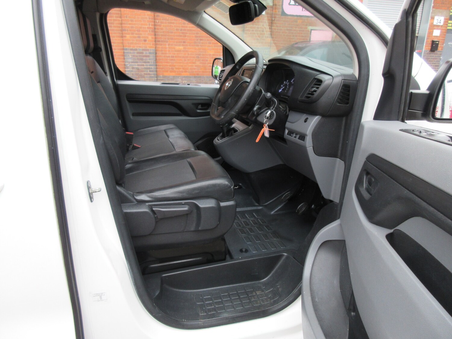 Used Vauxhall Vivaro 2019 for sale - 76162177: Photo 10