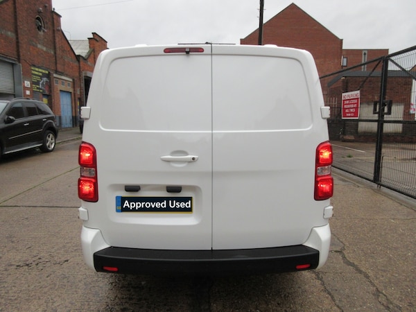 Used Vauxhall Vivaro 2019 for sale - 76162177: Photo 4