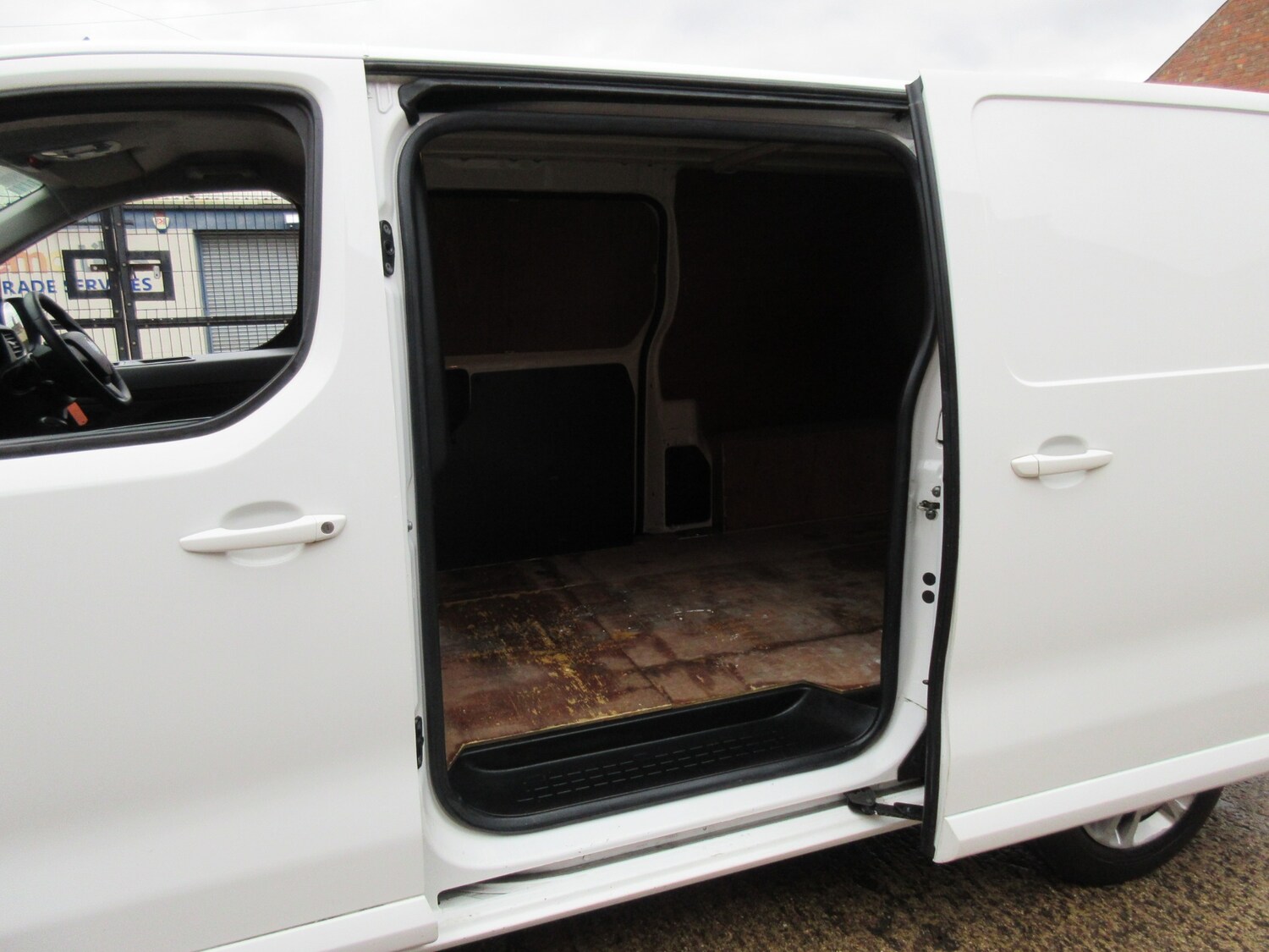 Used Vauxhall Vivaro 2019 for sale - 76162177: Photo 7