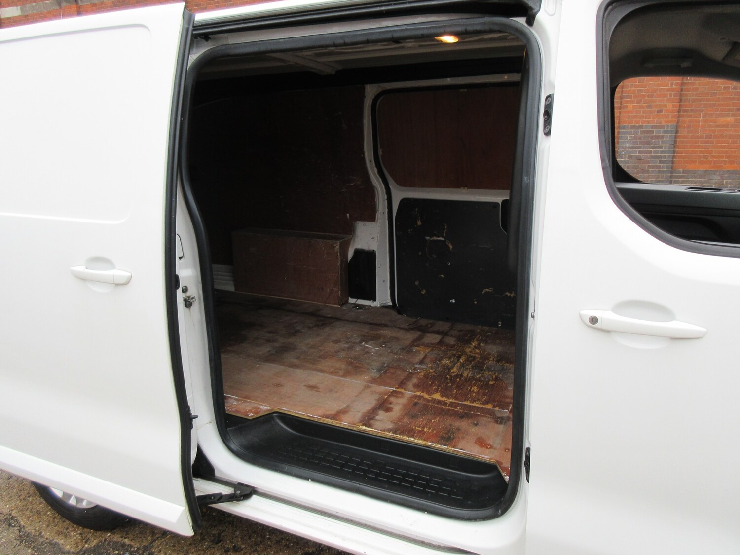 Used Vauxhall Vivaro 2019 for sale - 76162177: Photo 8