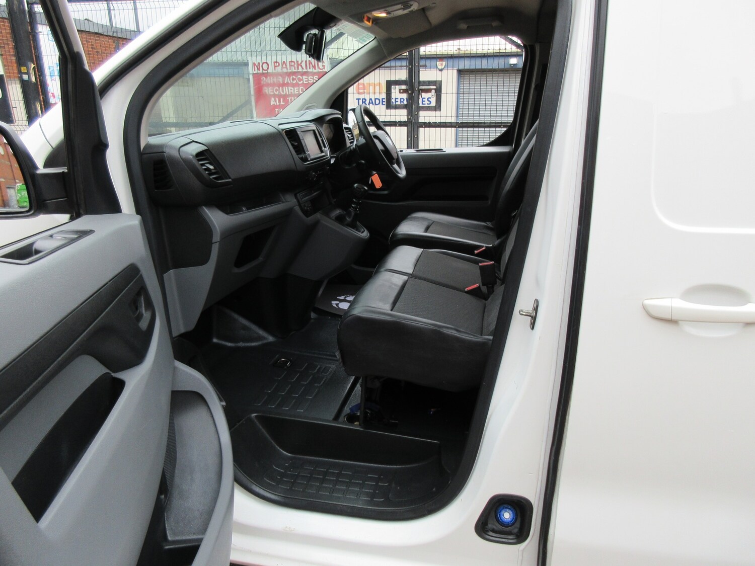 Used Vauxhall Vivaro 2019 for sale - 76162177: Photo 9