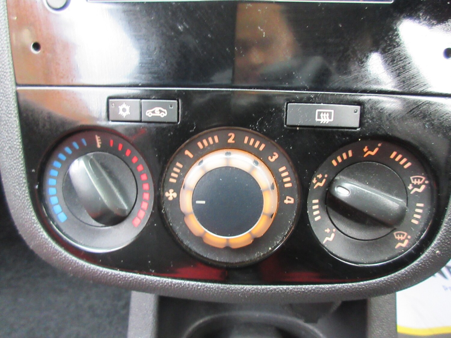 Used Vauxhall Corsa 2012 for sale - 76505578: Photo 13