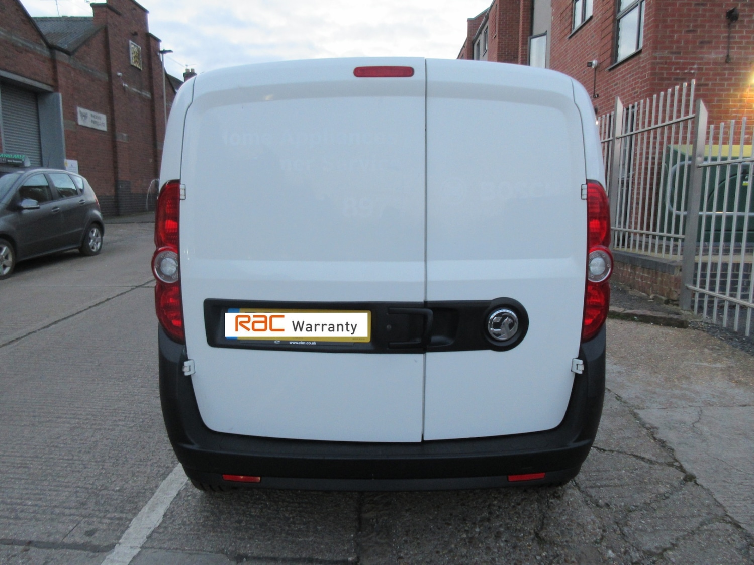 Used Vauxhall Combo 2018 for sale - 77676424: Photo 4