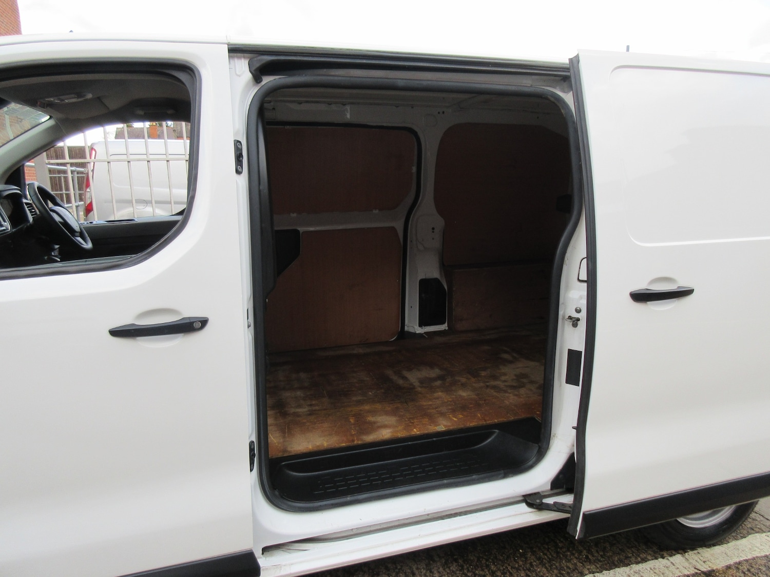 Used Peugeot Expert 2020 for sale - 77233979: Photo 6