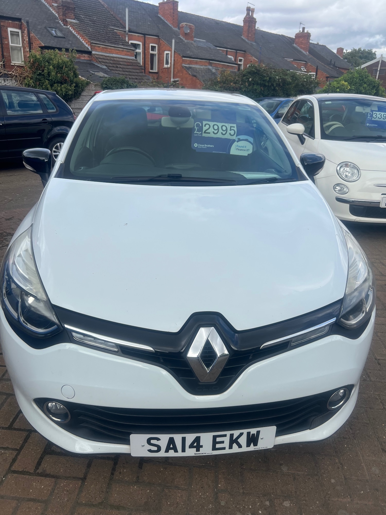 Used Renault Clio 2014 for sale - 75736279: Photo 2
