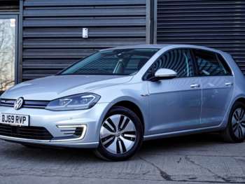 Used Volkswagen Golf 2019 for sale - 74238413: Photo