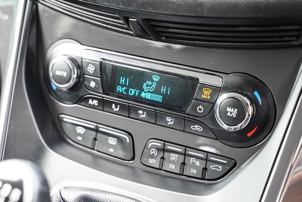 Used Ford Kuga 2015 for sale - 75375990: Photo 22