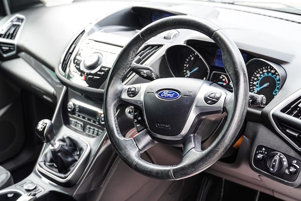 Used Ford Kuga 2015 for sale - 75375990: Photo 23