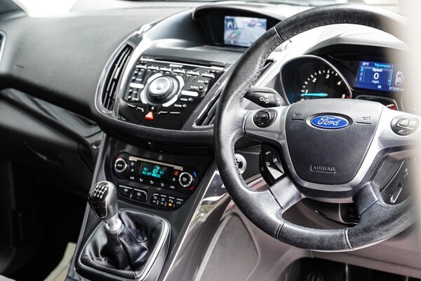 Used Ford Kuga 2015 for sale - 75375990: Photo 3