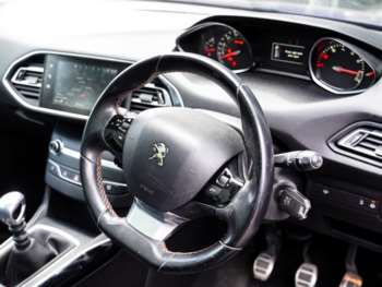 Used Peugeot 308 2018 for sale - 75033158: Photo