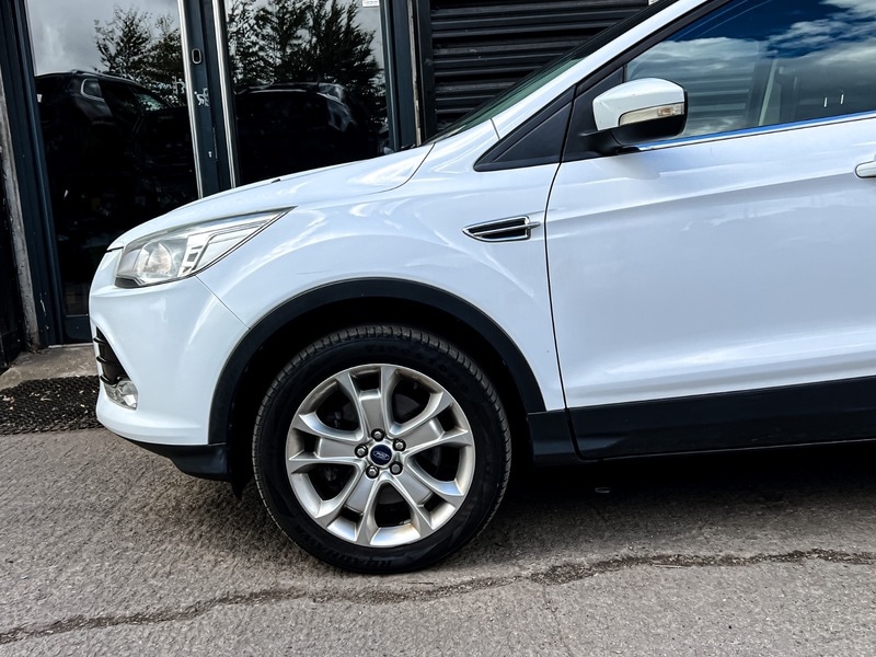 Used Ford Kuga 2015 for sale - 76106401: Photo 17