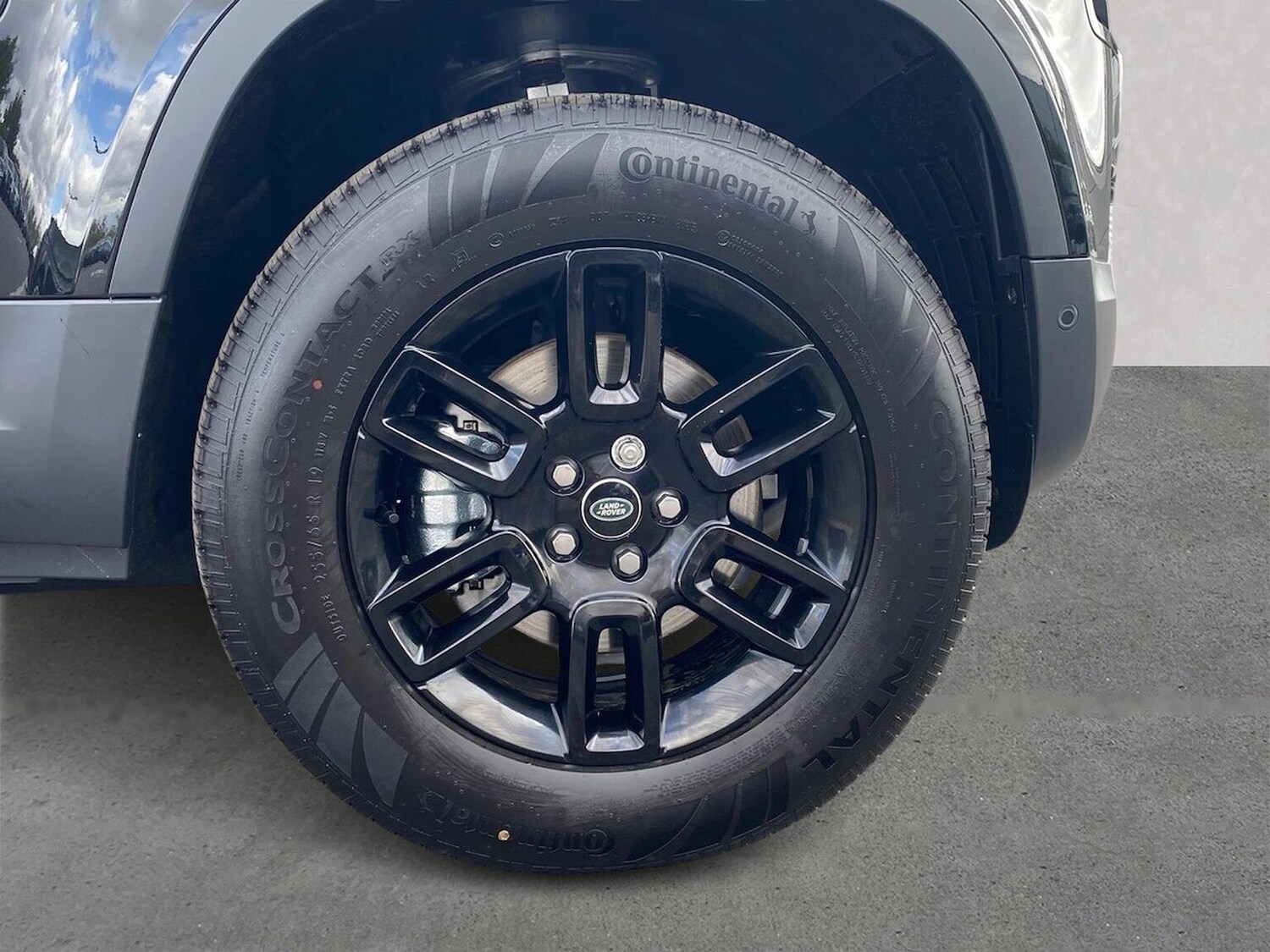 Used Land Rover Defender 2025 for sale - 77488062: Photo 8