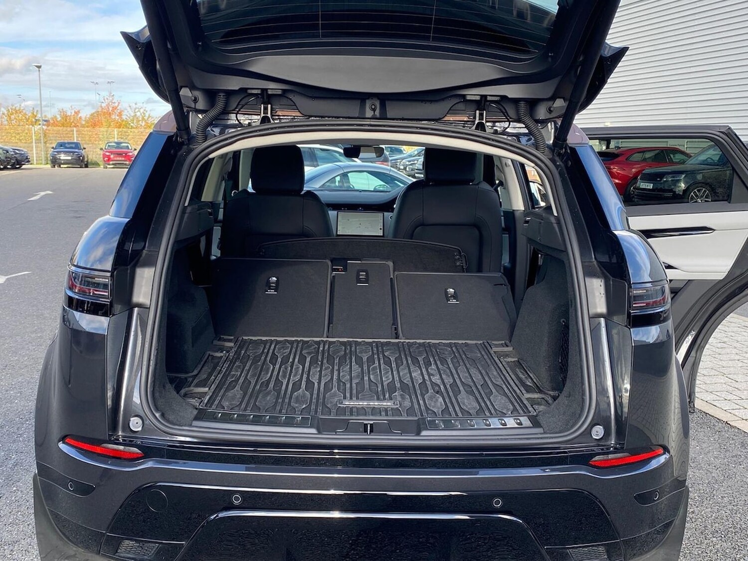 Used Land Rover Range Rover Evoque 2025 for sale - 77488076: Photo 31