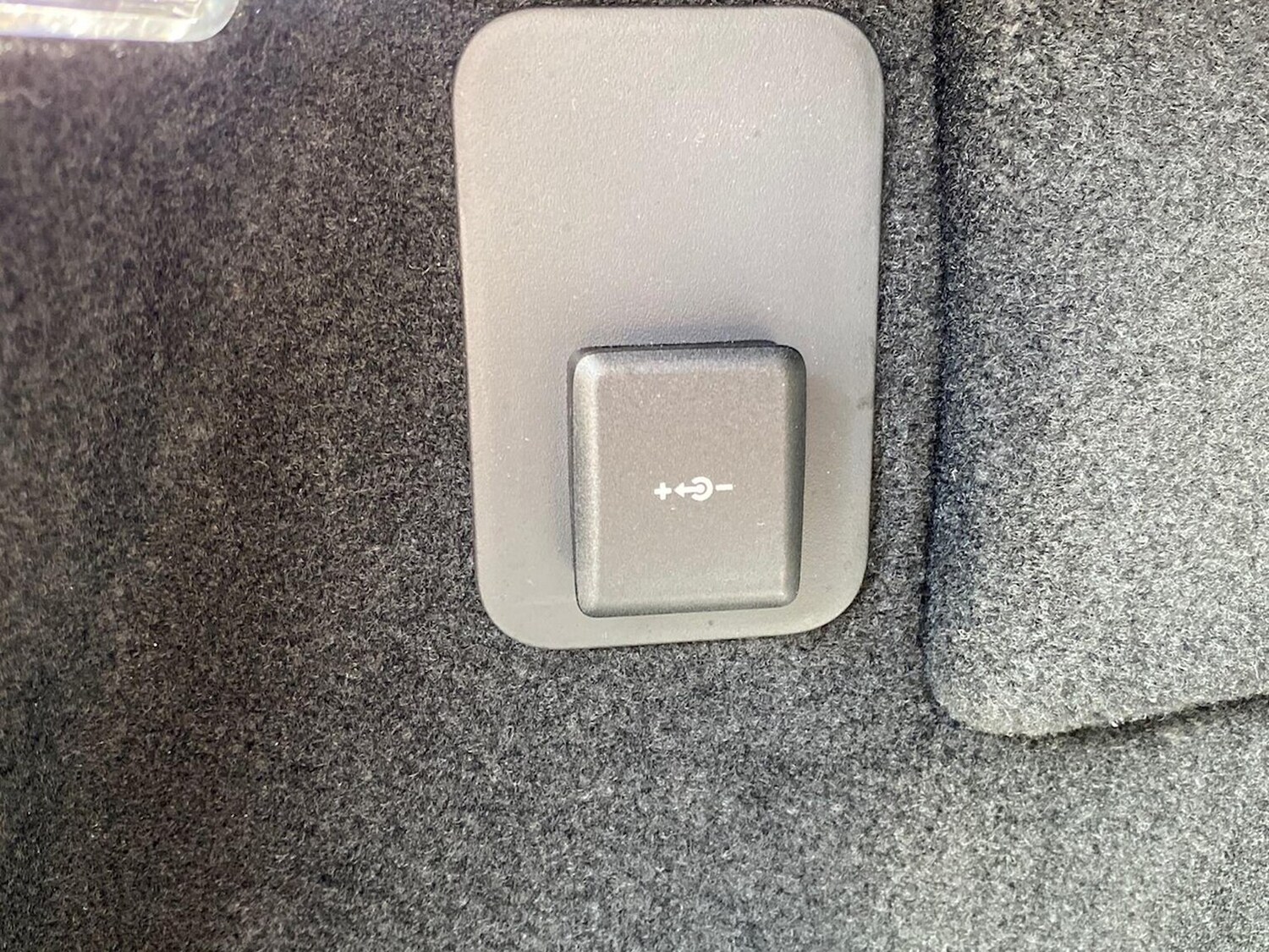 Used Land Rover Range Rover Evoque 2025 for sale - 77488076: Photo 32