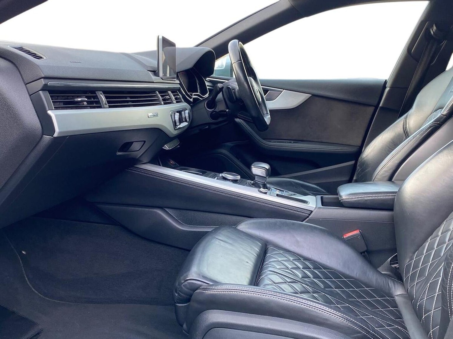 Used Audi A5 2017 for sale - 76982891: Photo 5