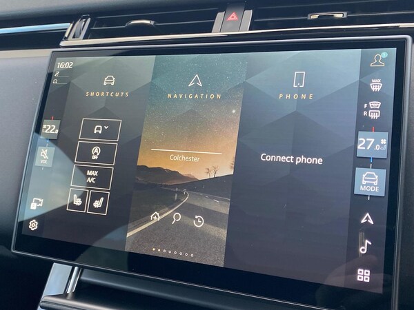 Used Land Rover Range Rover Velar 2025 for sale - 75999697: Photo 11