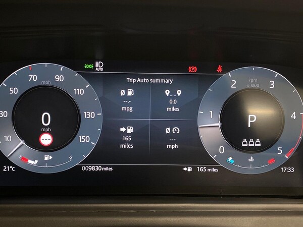 Used Land Rover Range Rover Velar 2025 for sale - 75999697: Photo 16