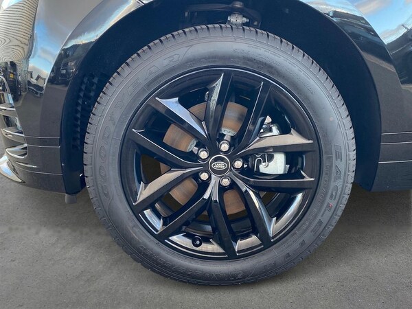 Used Land Rover Range Rover Velar 2025 for sale - 75999697: Photo 8