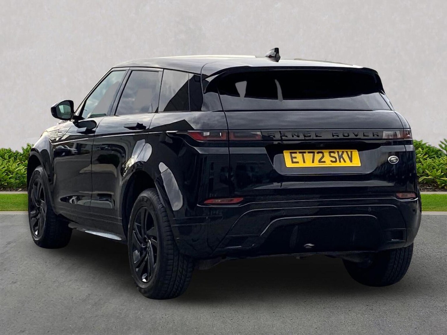 Used Land Rover Range Rover Evoque 2022 for sale - 76478193: Photo 2