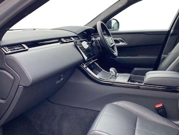 Used Land Rover Range Rover Velar 2025 for sale - 78317130: Photo