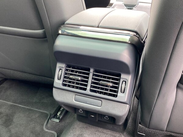 Used Land Rover Range Rover Evoque 2025 for sale - 75454645: Photo 18