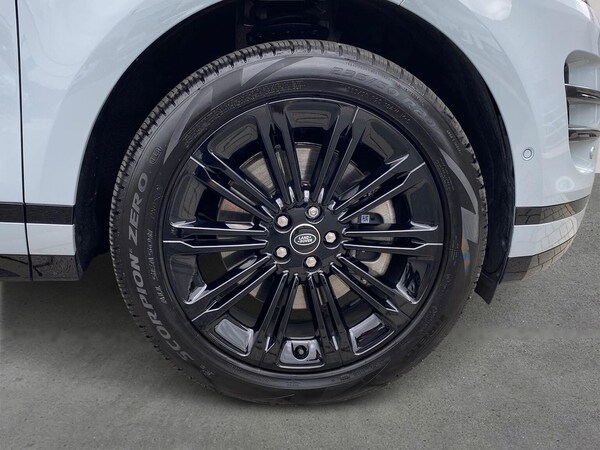 Used Land Rover Range Rover Evoque 2025 for sale - 75454645: Photo 8