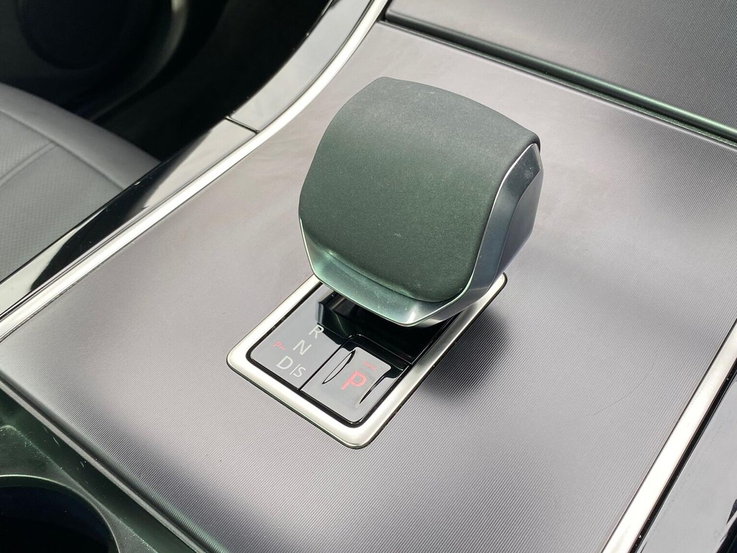 Used Land Rover Range Rover Evoque 2025 for sale - 78191795: Photo 15