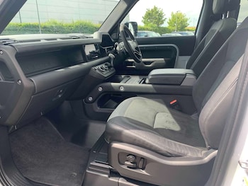 Used Land Rover Defender 2020 for sale - 78646674: Photo